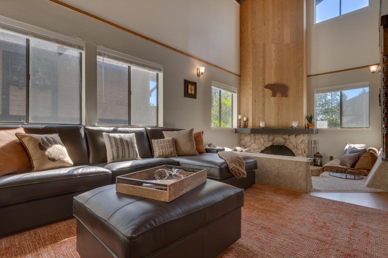 The Knotty Bear - Three Bedroom *