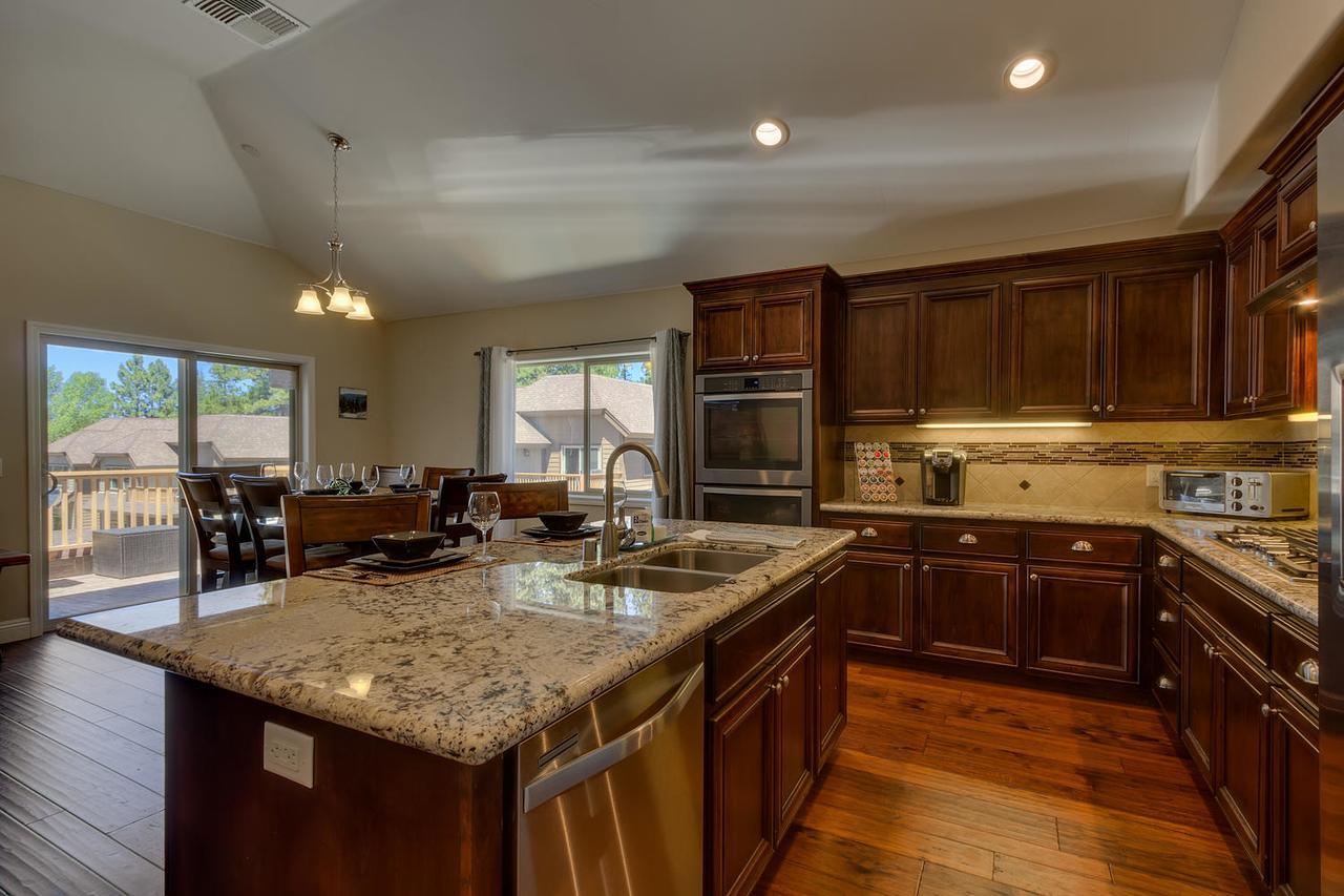 Holiday home Tahoe Woods Oasis - Three Bedroom *