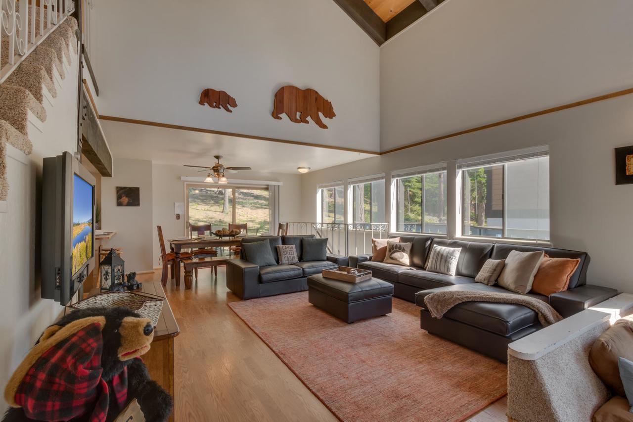 The Knotty Bear - Three Bedroom Holiday home South Lake Tahoe