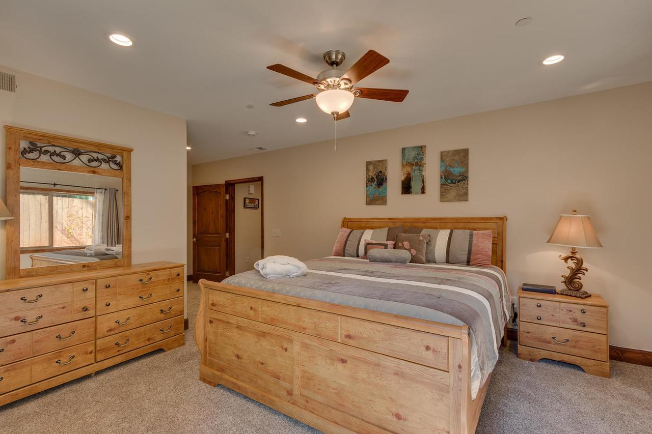 Tahoe Woods Escape - Three Bedroom