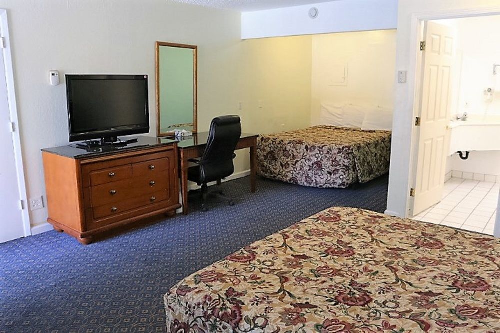 Blue Jay Hotel