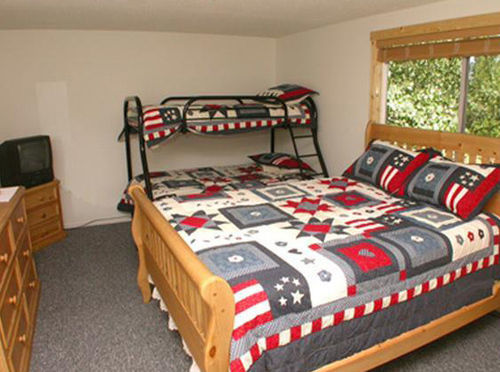 Holiday home 1247 Lester Street *