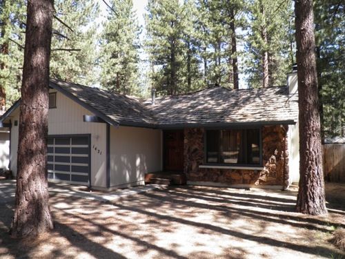 1421 Meadow Crest Drive