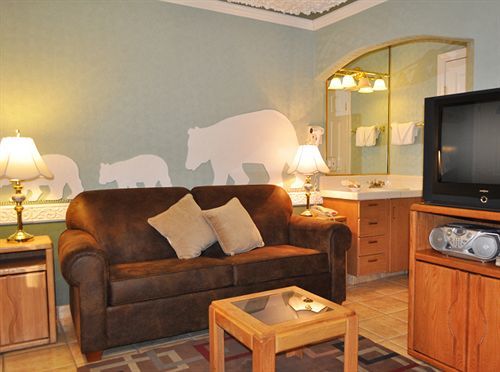 Stardust Hotel