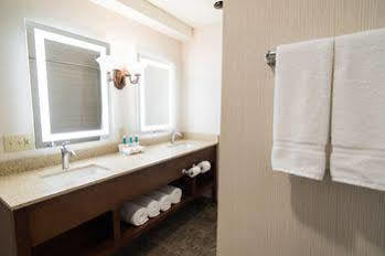 Express South Tahoe By Ihg 3*