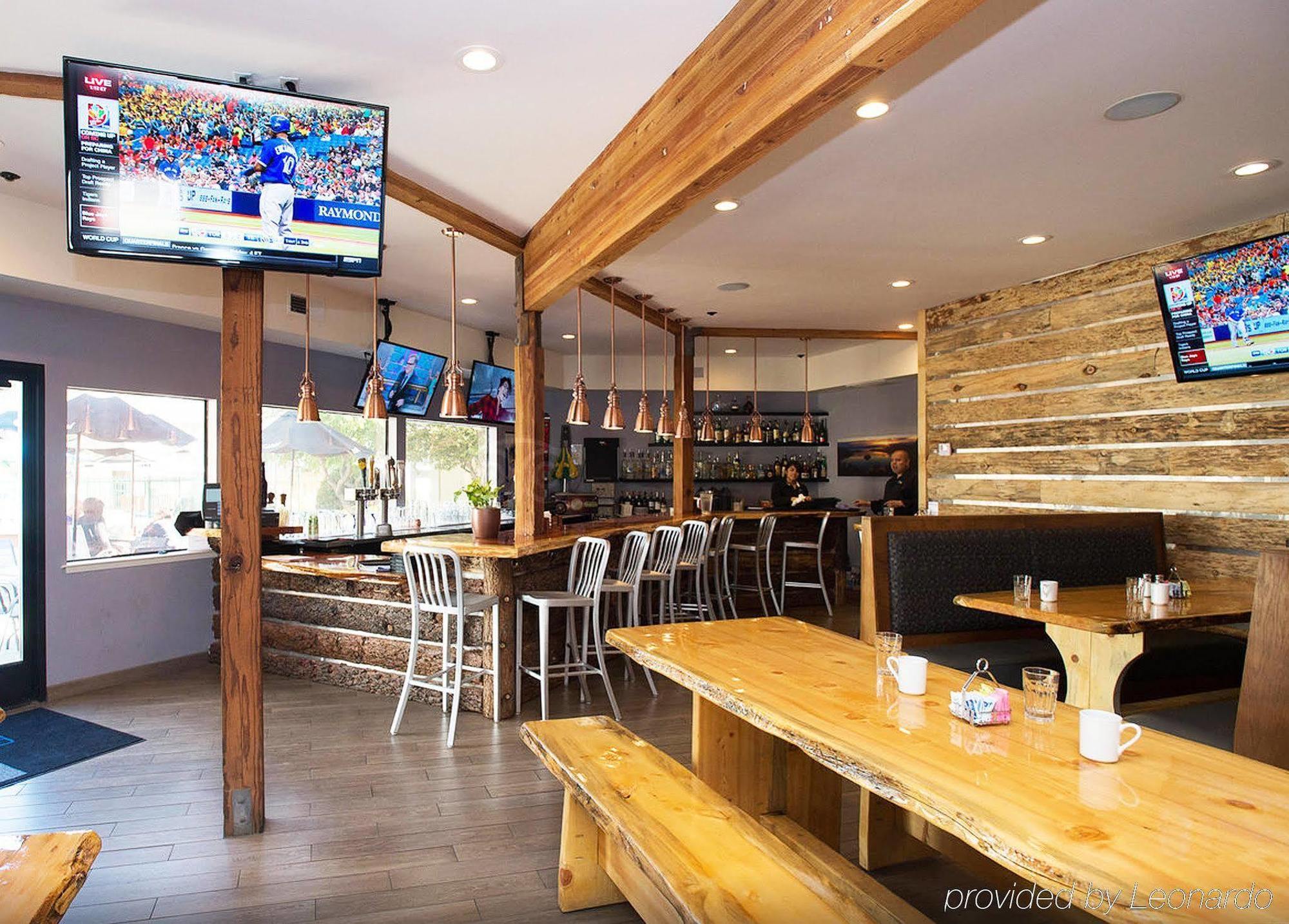 Hotel Retreat & At Tahoe