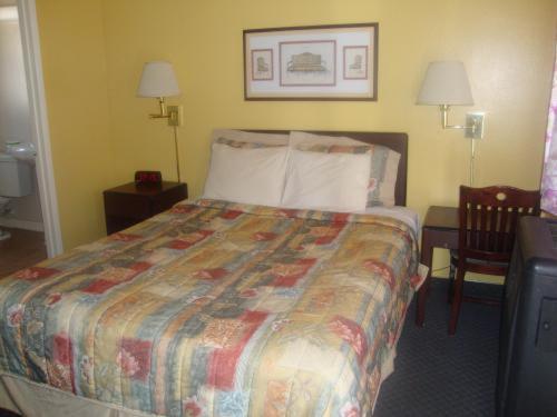 A&a Tahoe Inn 2*