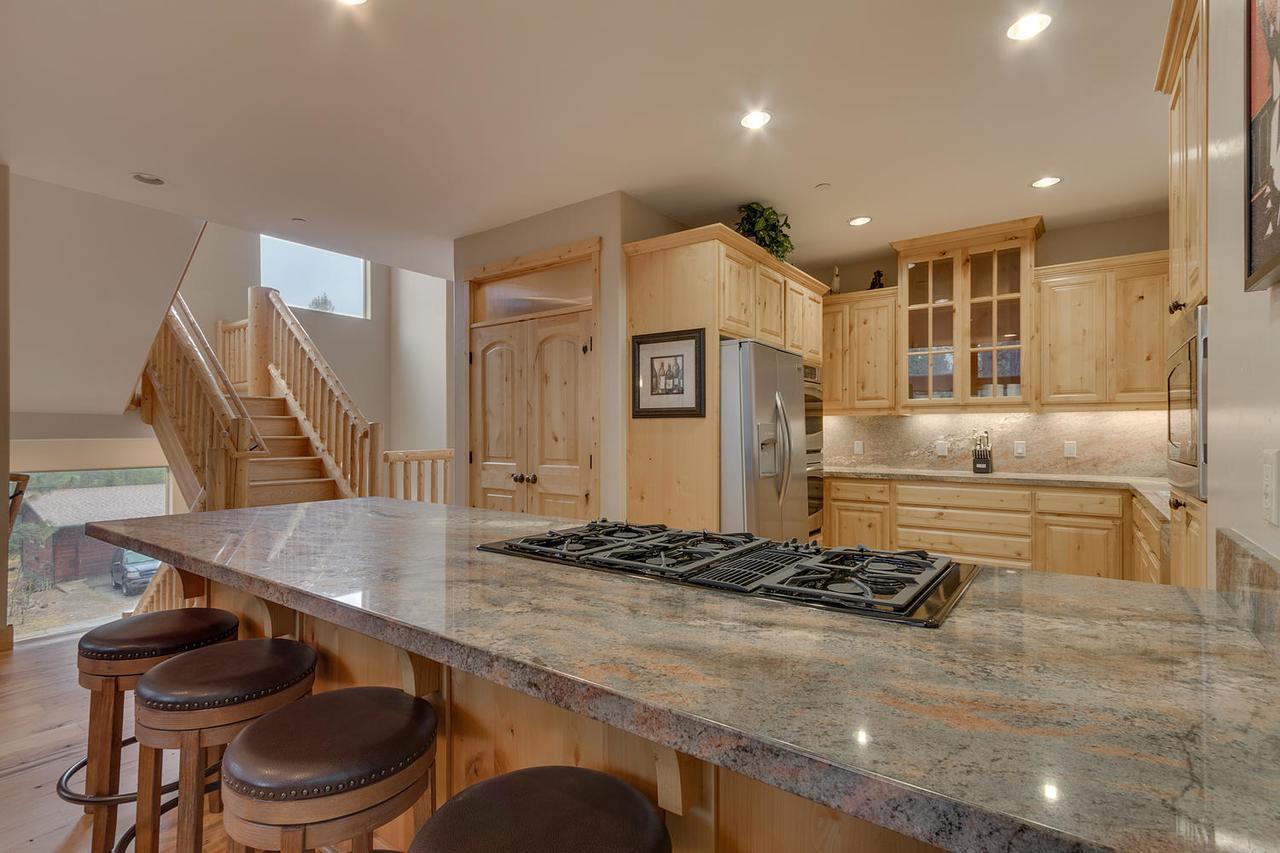 Evergreen Estate - Seven Bedroom Holiday home South Lake Tahoe