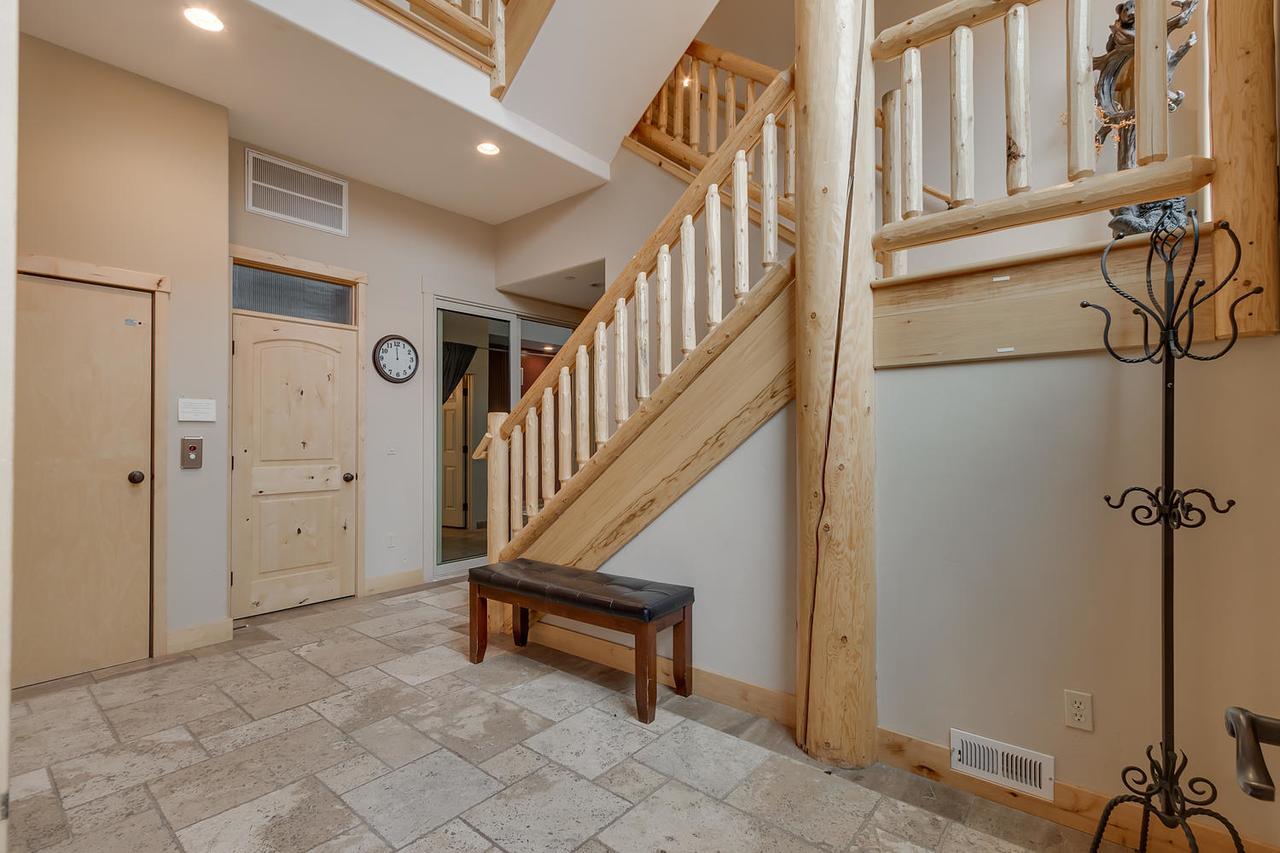 Evergreen Estate - Seven Bedroom Holiday home