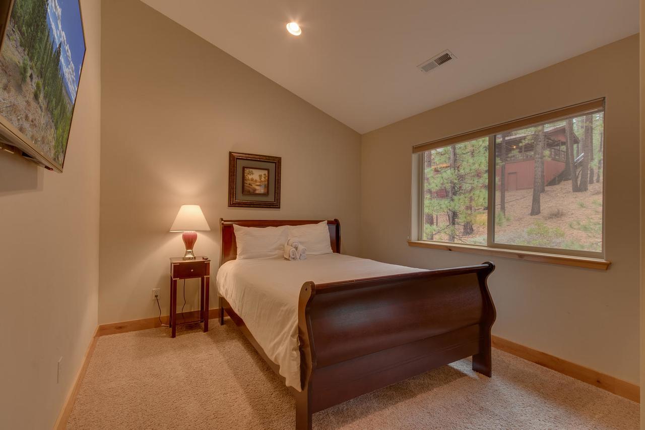 Evergreen Estate - Seven Bedroom South Lake Tahoe