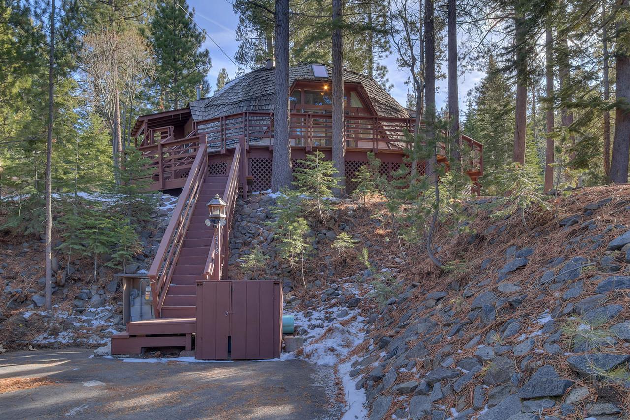 The Snow Globe - Two Bedroom Holiday home