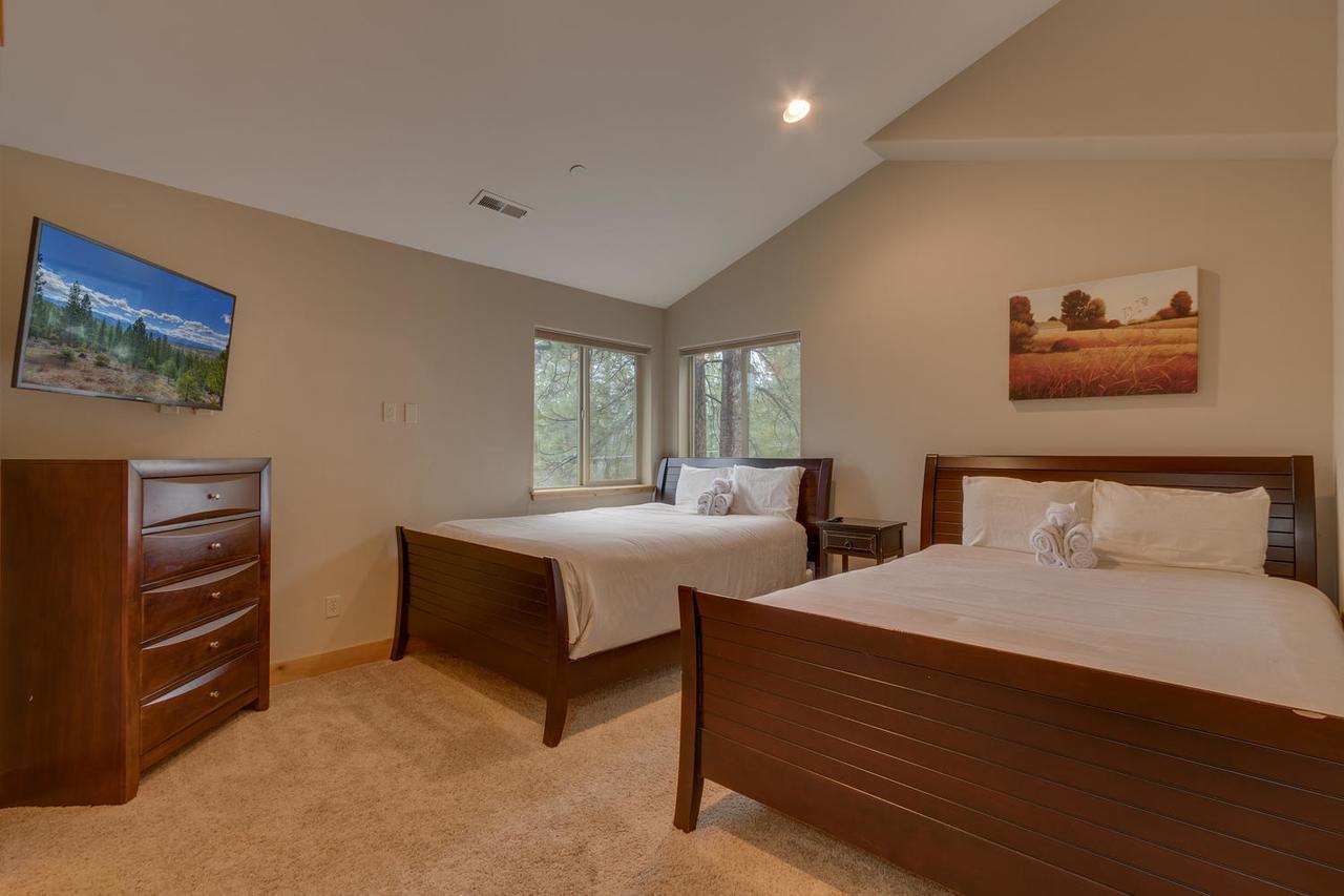 Evergreen Estate - Seven Bedroom