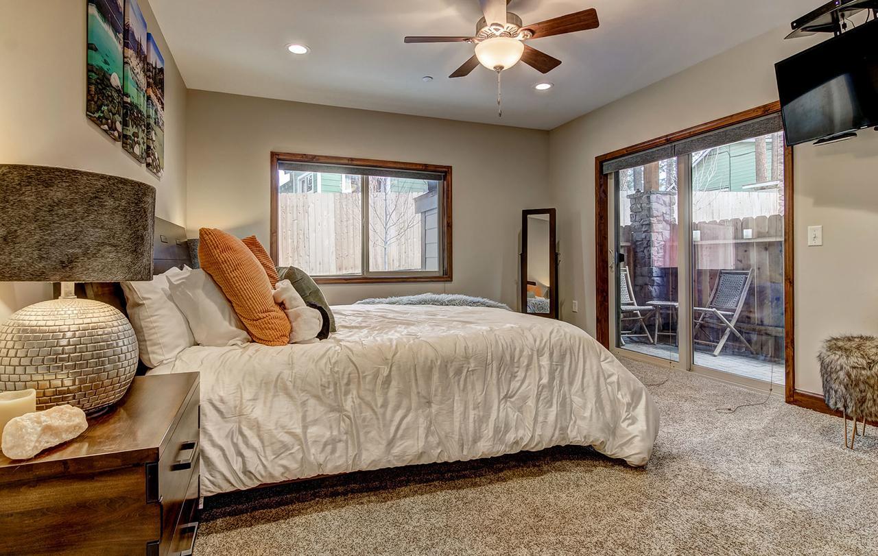 Tahoe Woods Gem - Three Bedroom Holiday home