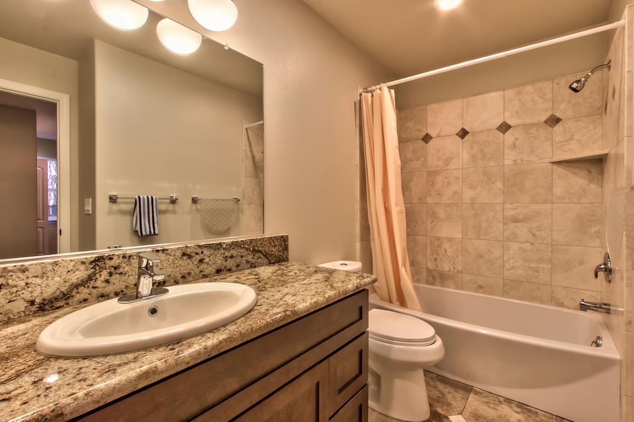 New Close To Heavenly W Pine Garden Holiday home South Lake Tahoe