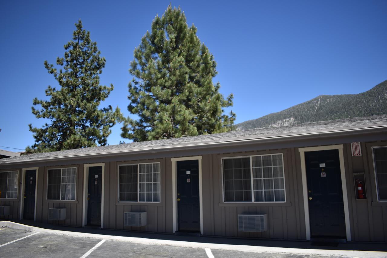 Black Jack Motel