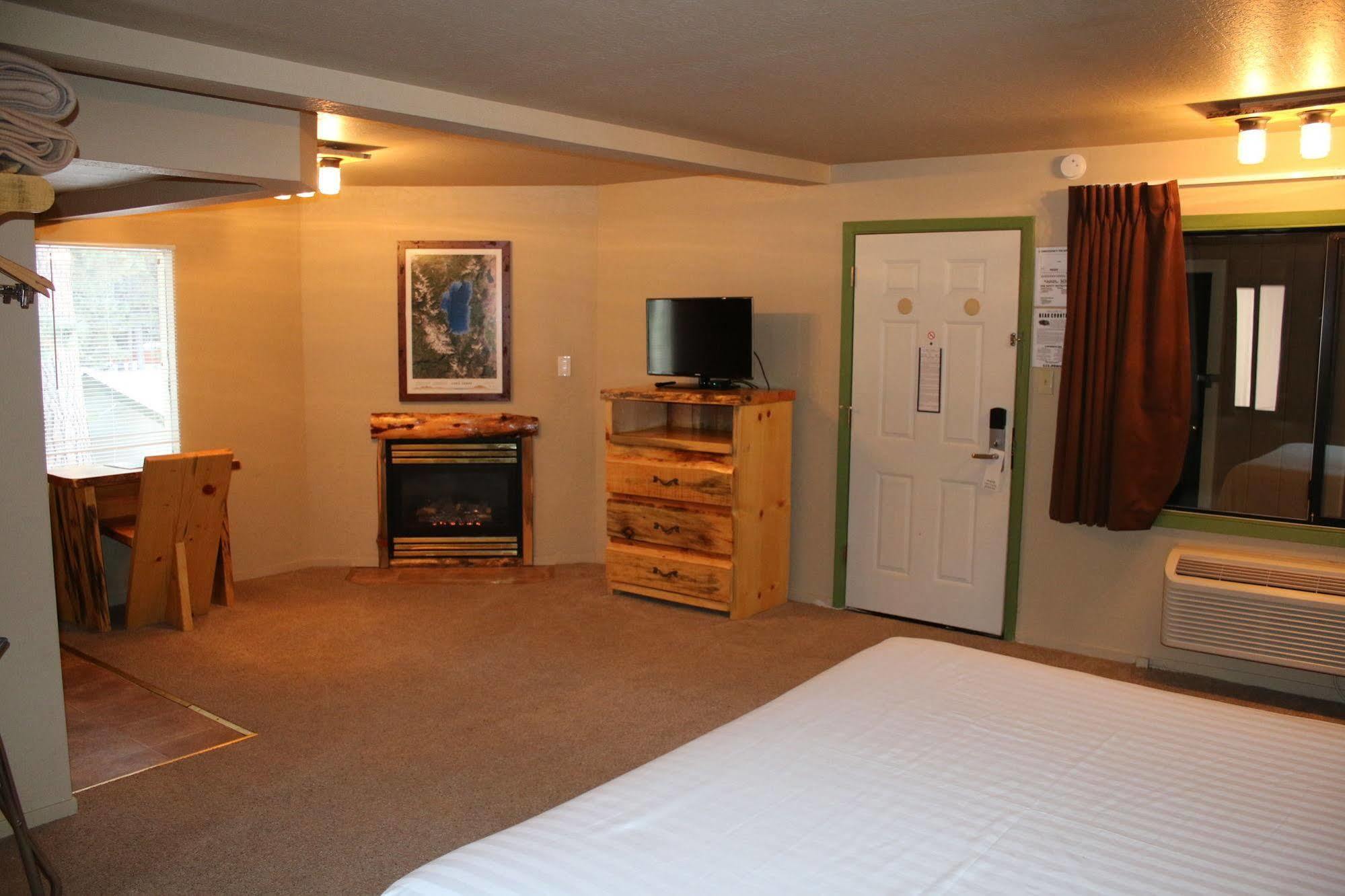 The Trailhead Motel 2*