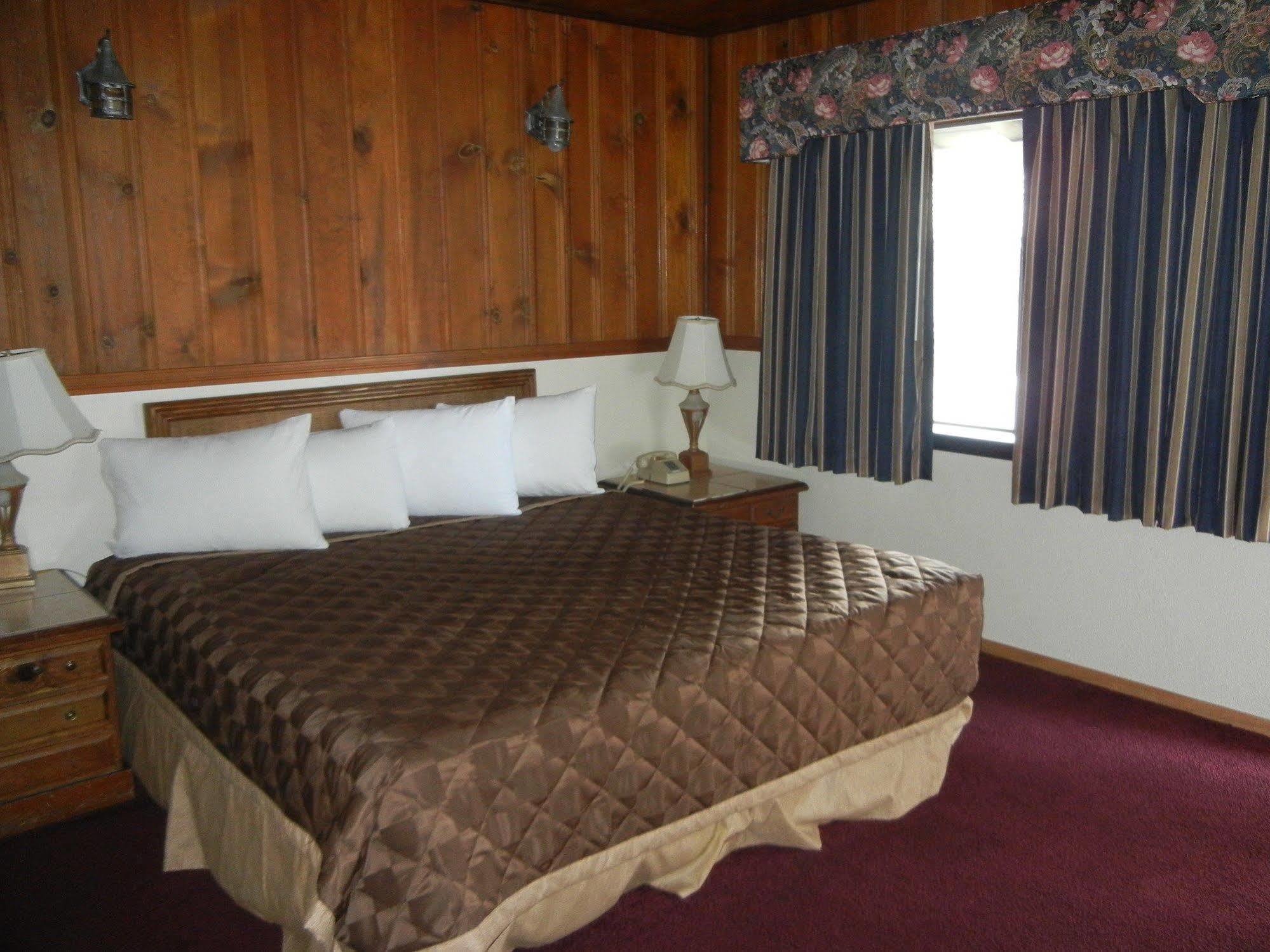 Motel Tahoe Hacienda 2*