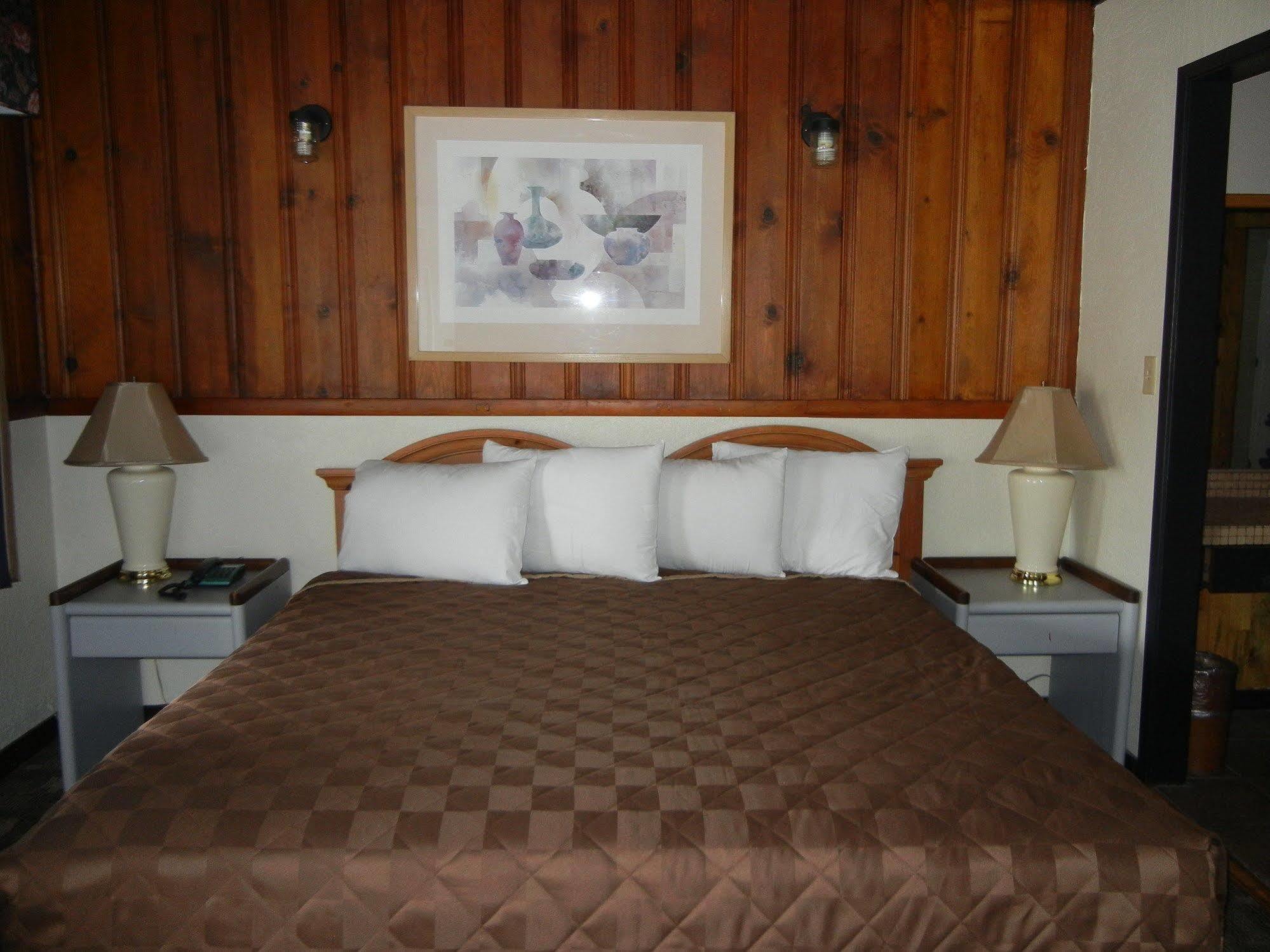 Tahoe Hacienda