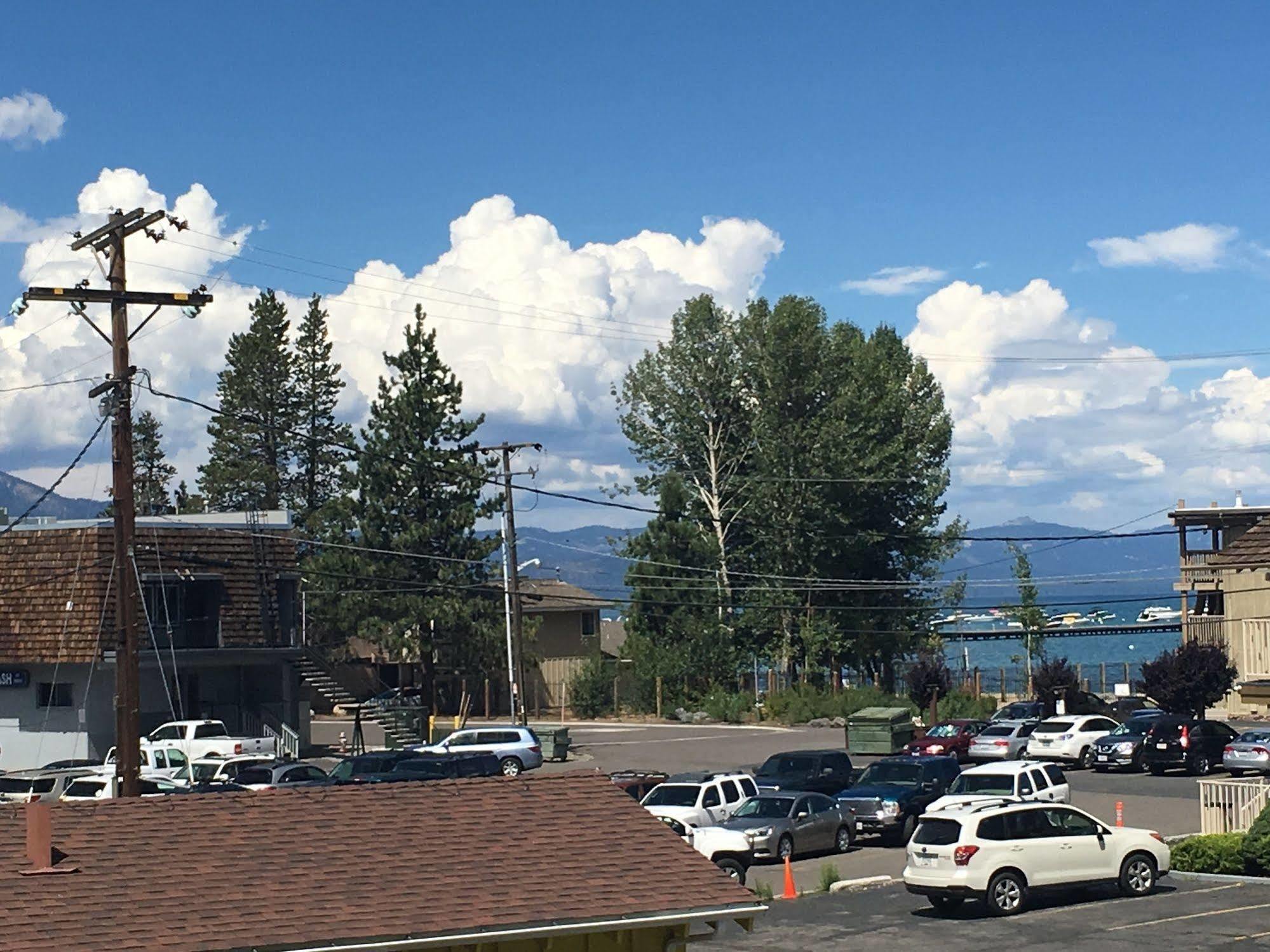 Howard Johnson By Wyndham South Tahoe 2* South Lake Tahoe