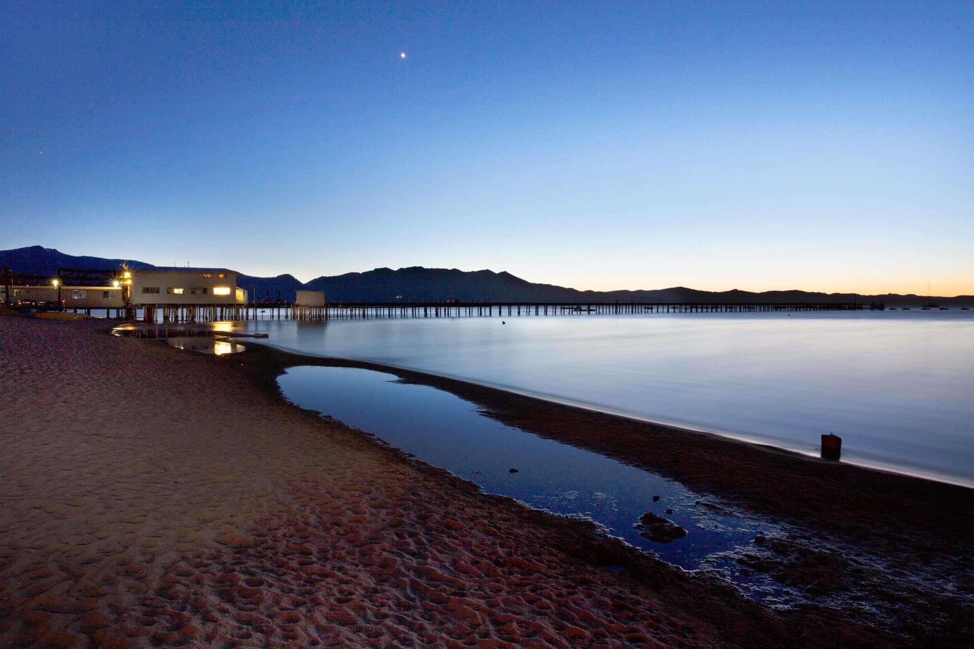 Howard Johnson By Wyndham South Tahoe