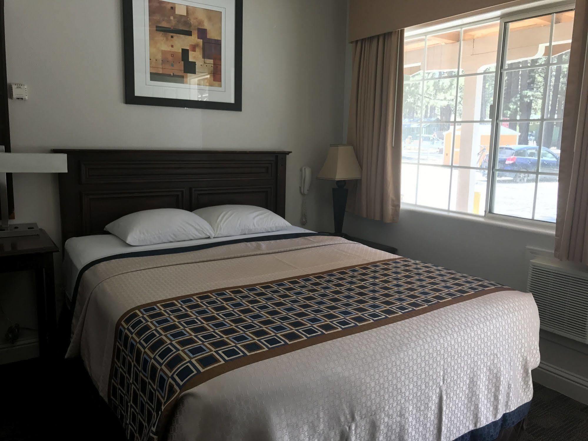 Apex South Tahoe Inn 2*