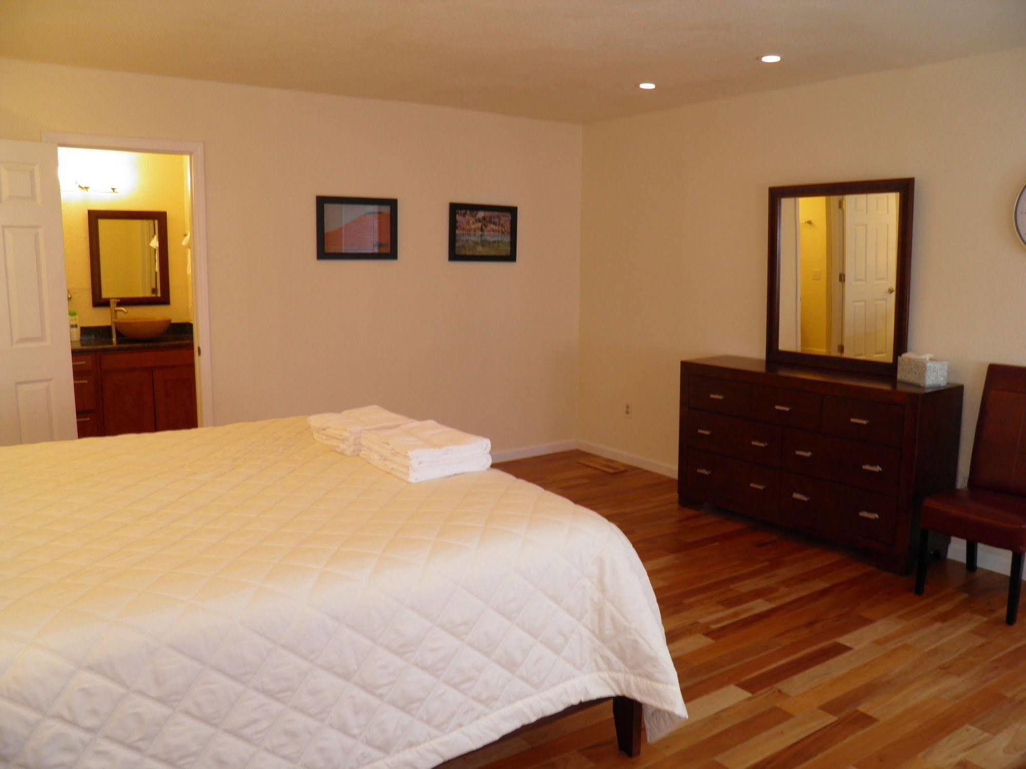 1858 Venice Dr. South Lake Tahoe
