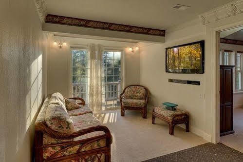 2478 Cold Creek Trail * South Lake Tahoe