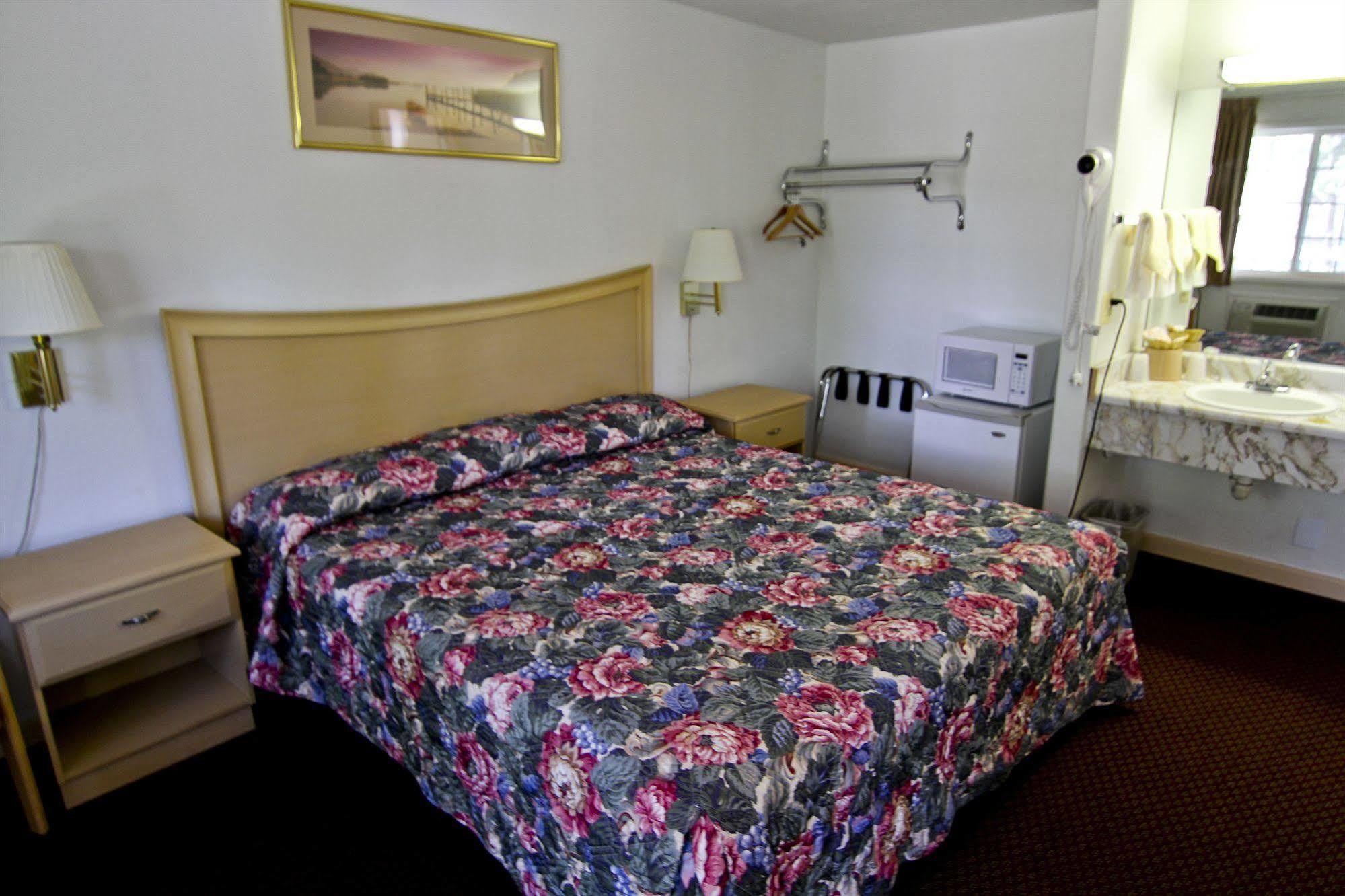 Motel National 9 2*