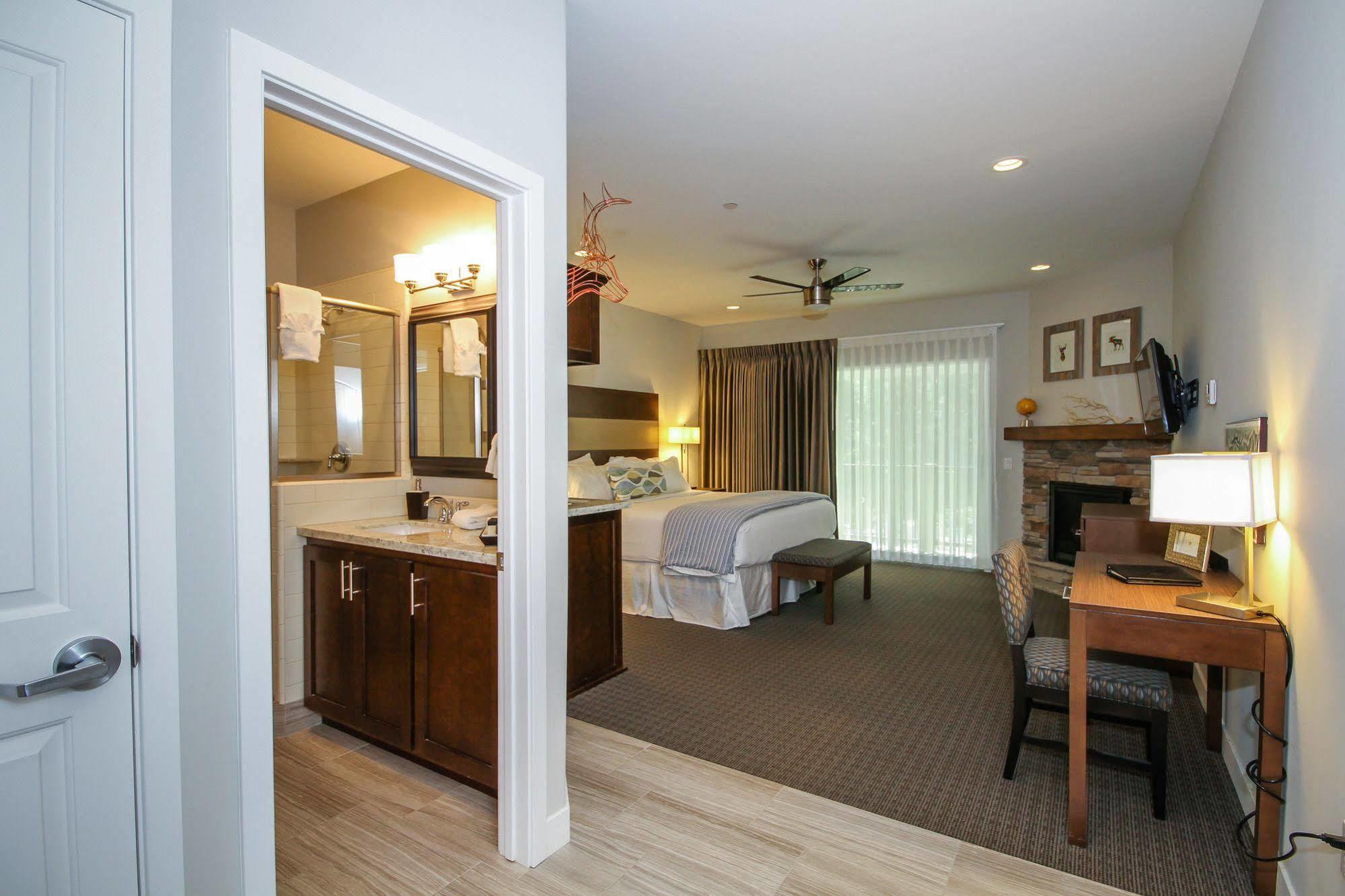 Lodge The Deerfield At Heavenly