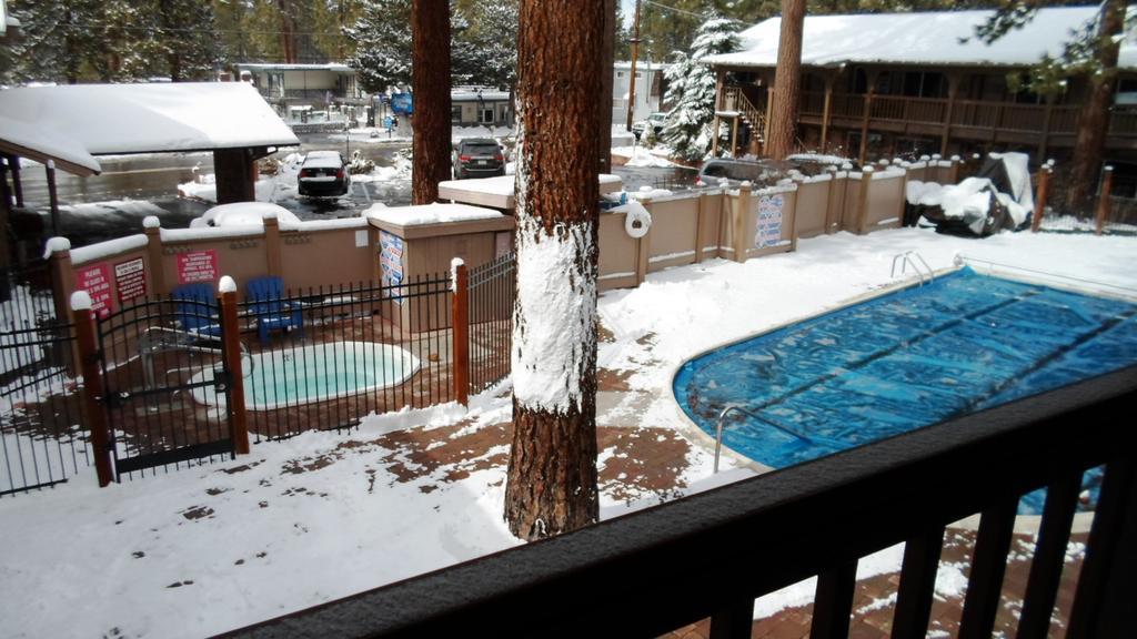 The At Tahoe 2* South Lake Tahoe