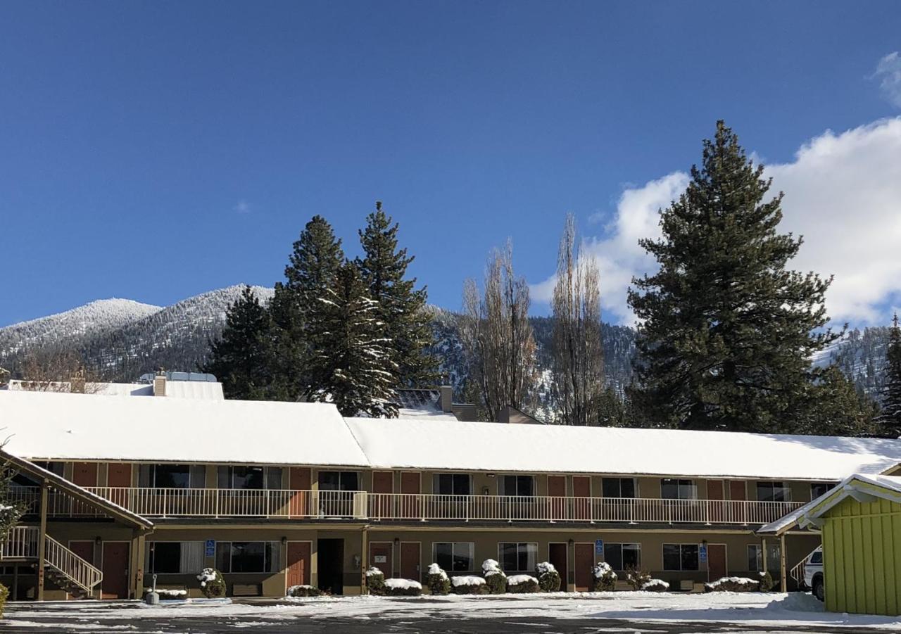 Elevation 3* South Lake Tahoe