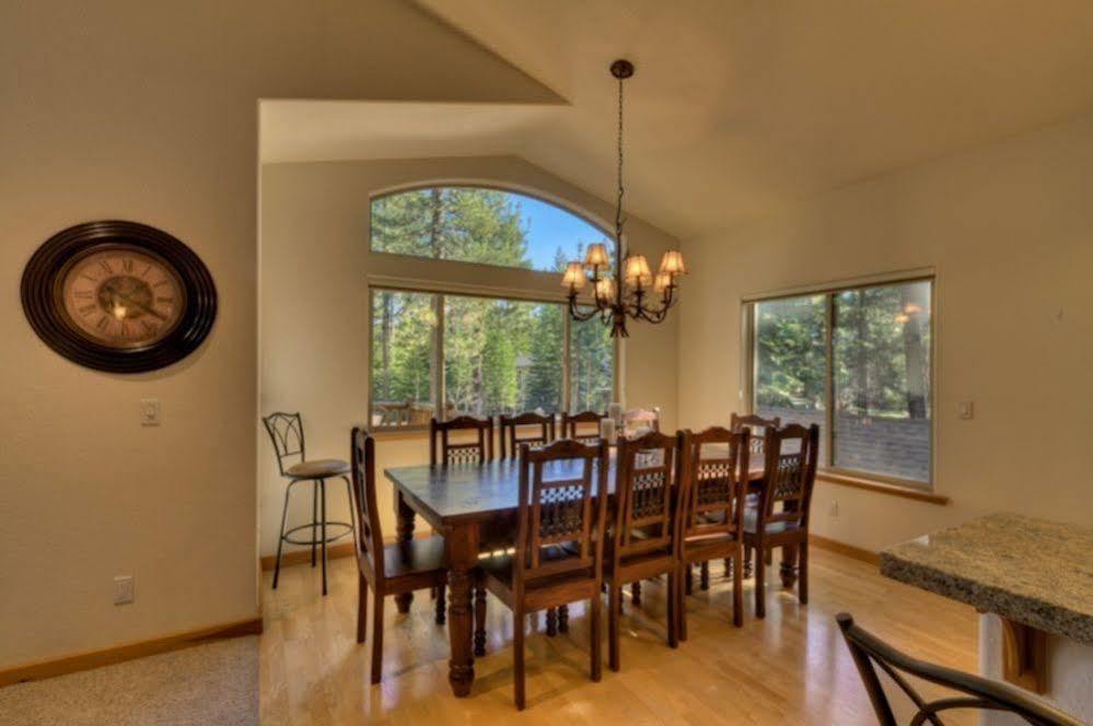 2058 Lukins Way * South Lake Tahoe