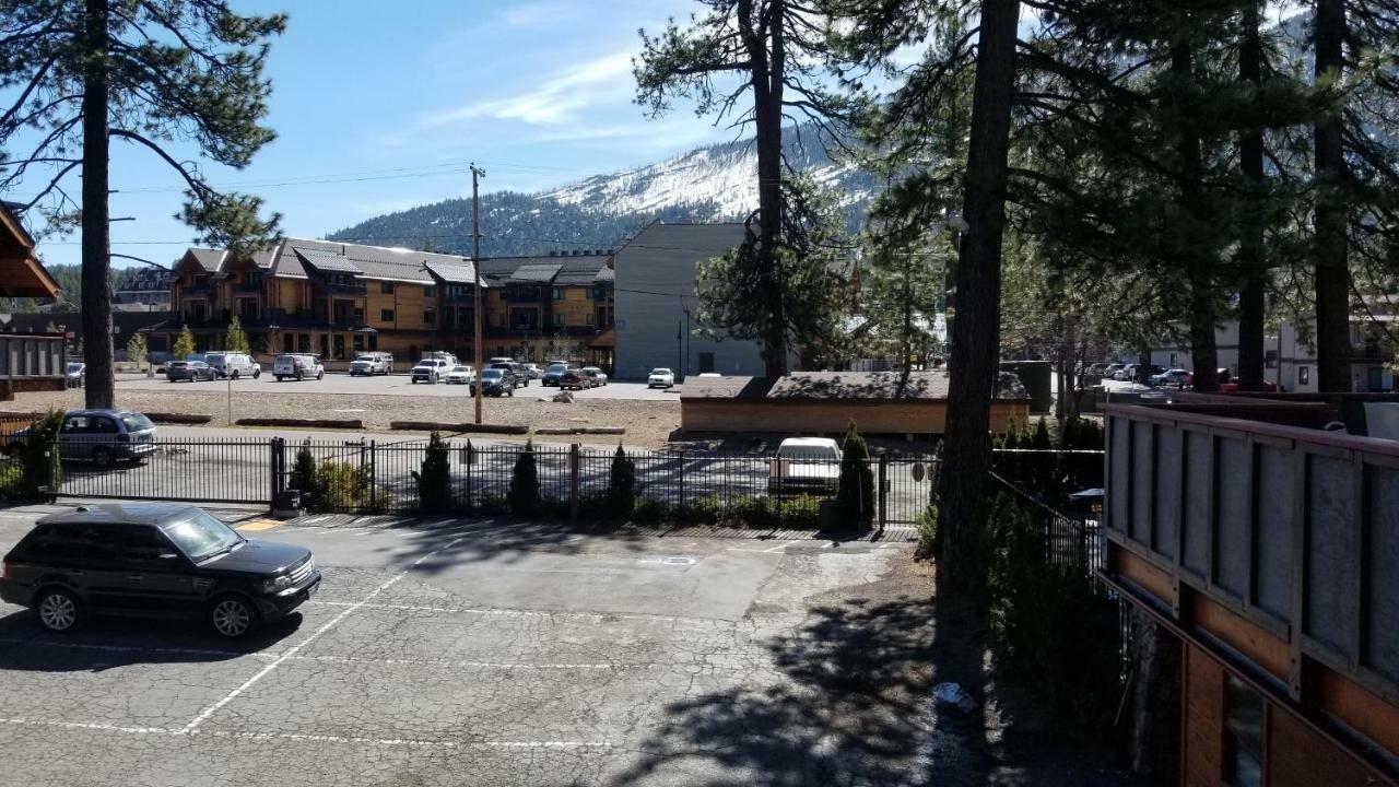 Lodge Gondola *