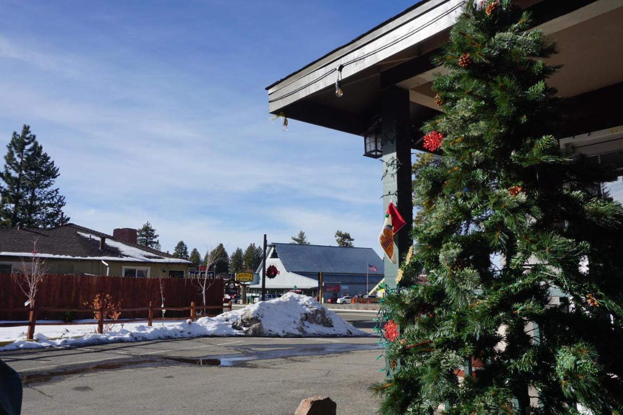 A&a Tahoe Inn 2*