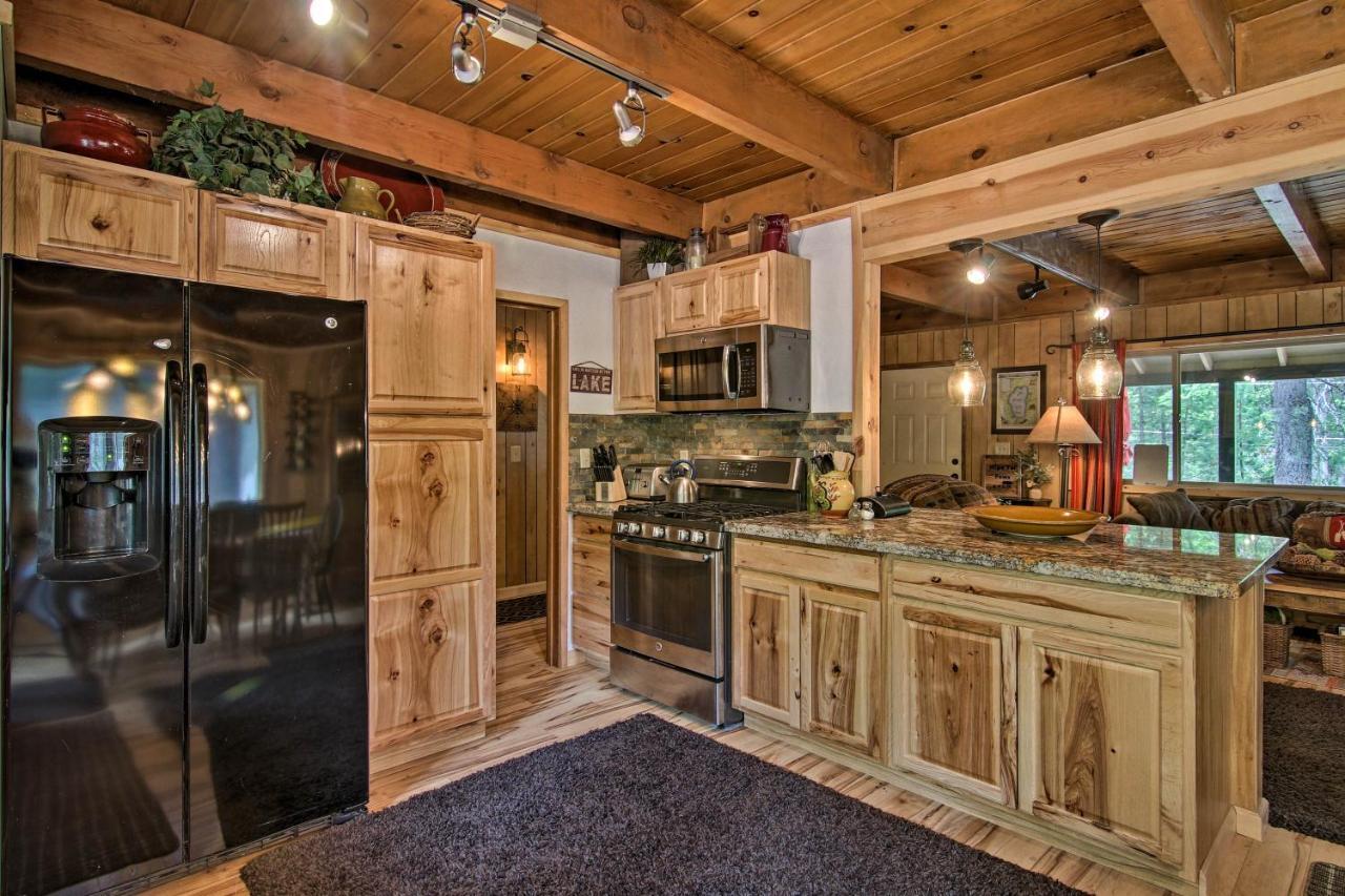 Private Tahoe Mtn Backing To The Forest! Holiday home South Lake Tahoe
