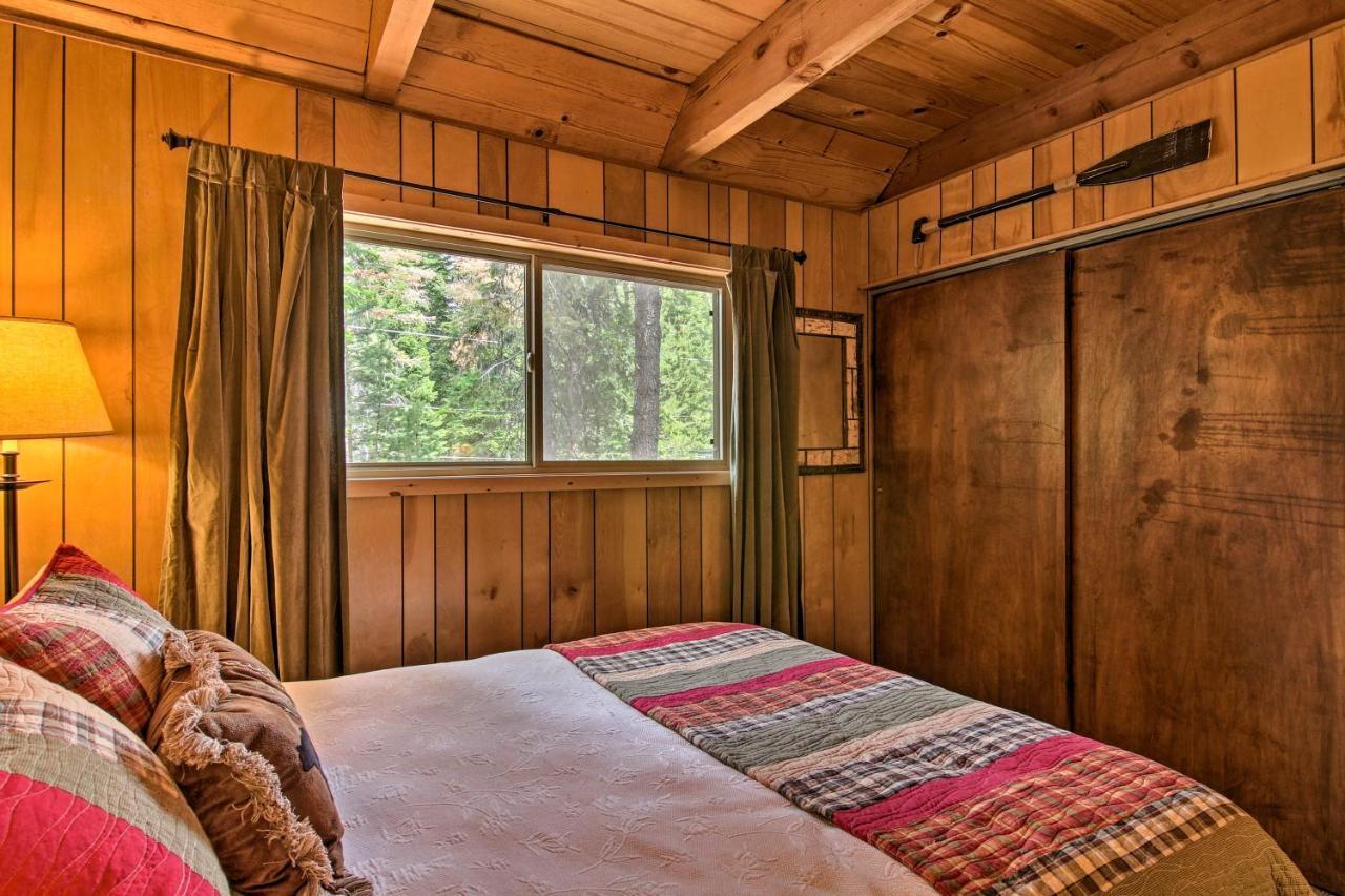 Holiday home Private Tahoe Mtn Backing To The Forest!
