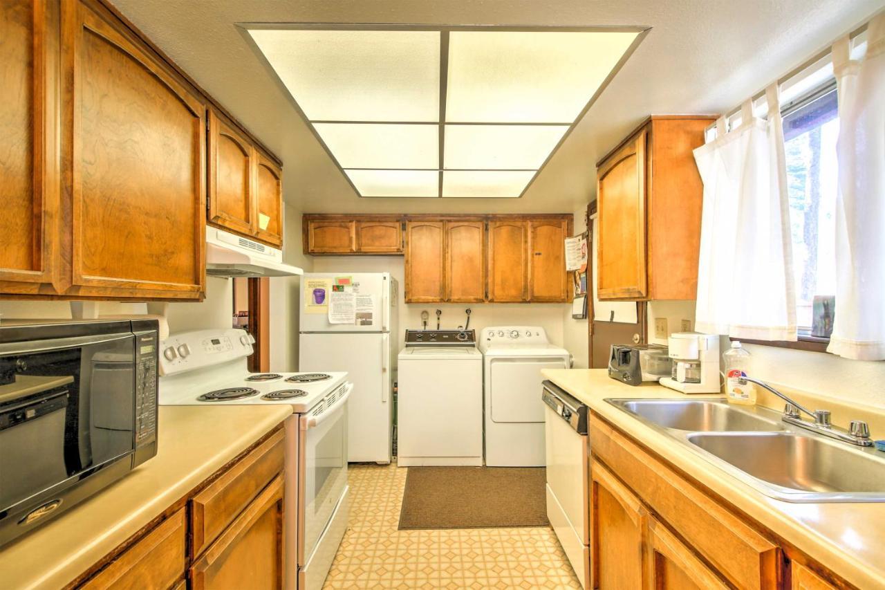 Quaint Pet-friendly In South Tahoe! Holiday home South Lake Tahoe