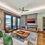 Luxury 2Br Residence Steps From Heavenly Village & Gondola Condo