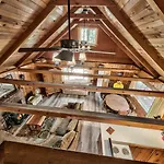 Hank Monk Chalet