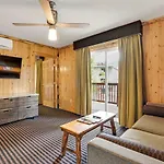 3 Peaks Resort & Beach Club