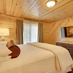 3 Peaks Resort & Beach Club