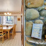 Hit The Slopes At Sitzmark
