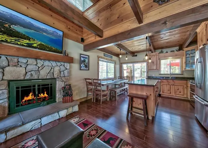 Tahoe Townie - Cozy Cabin In South Lake Tahoe!