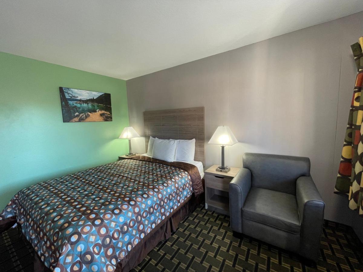 Travel Motel