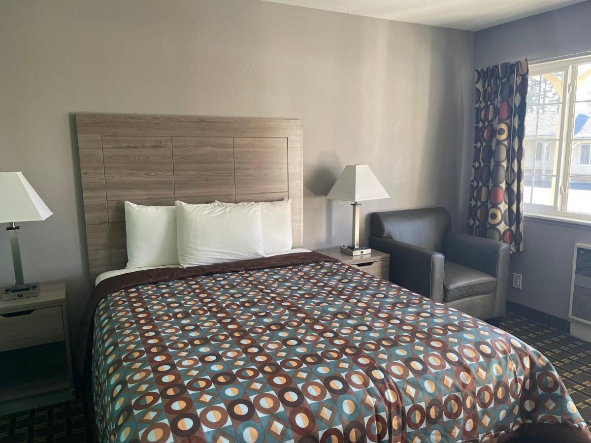 Motel Travel