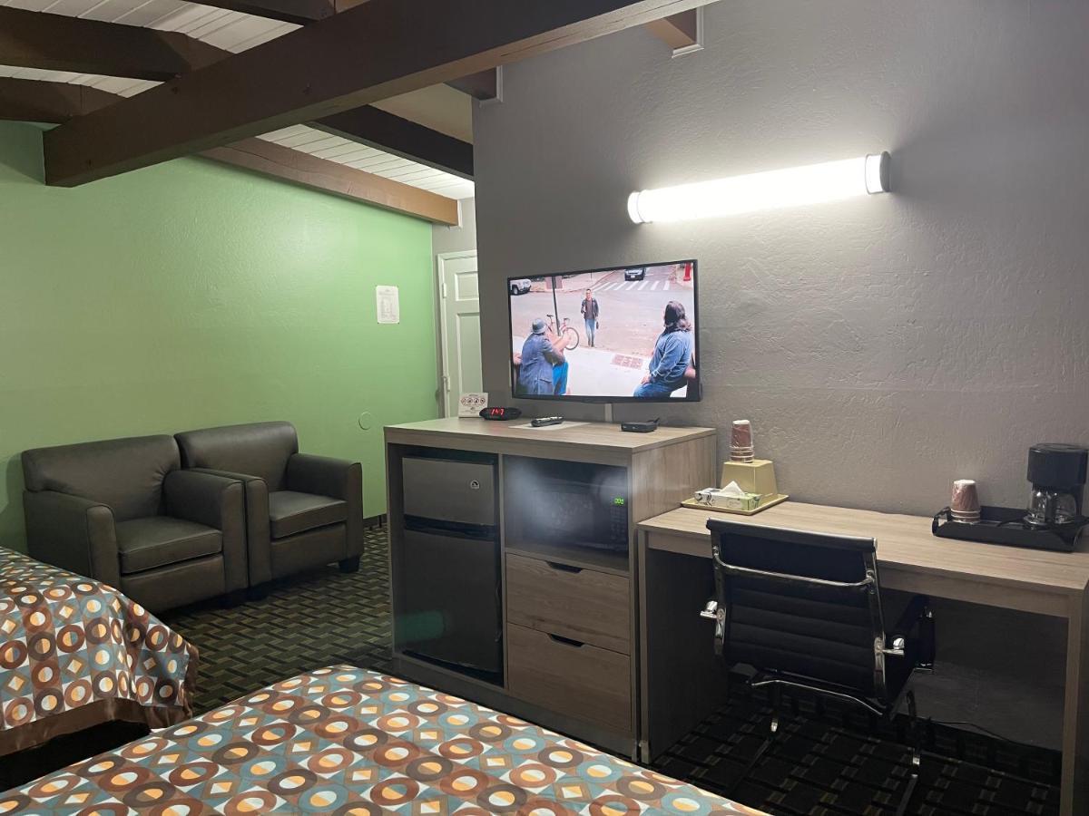 Motel Travel 2*