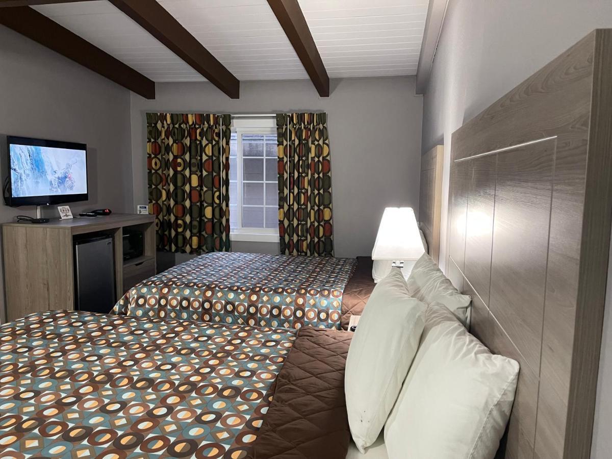 Travel Motel