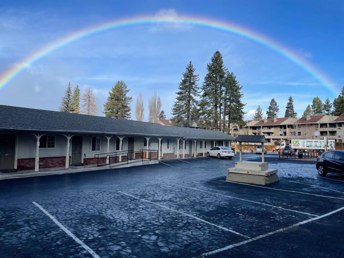 Travel 2* South Lake Tahoe