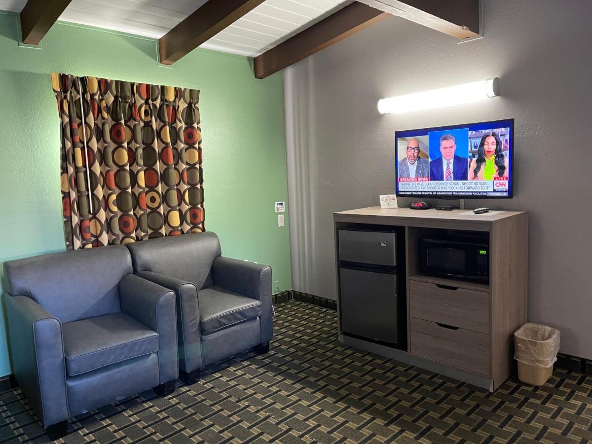 Motel Travel