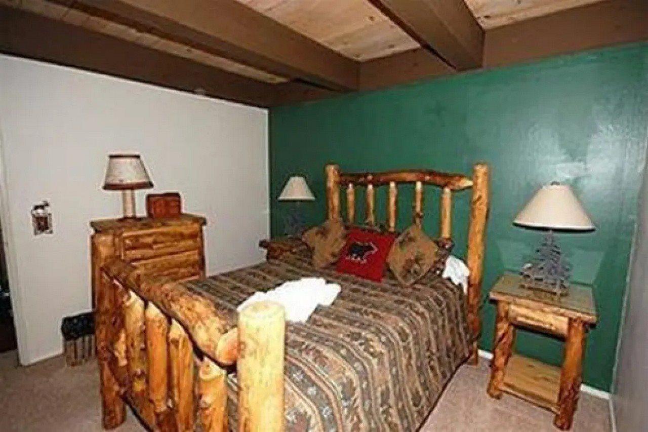 Apartment 533 Emerald Drive *